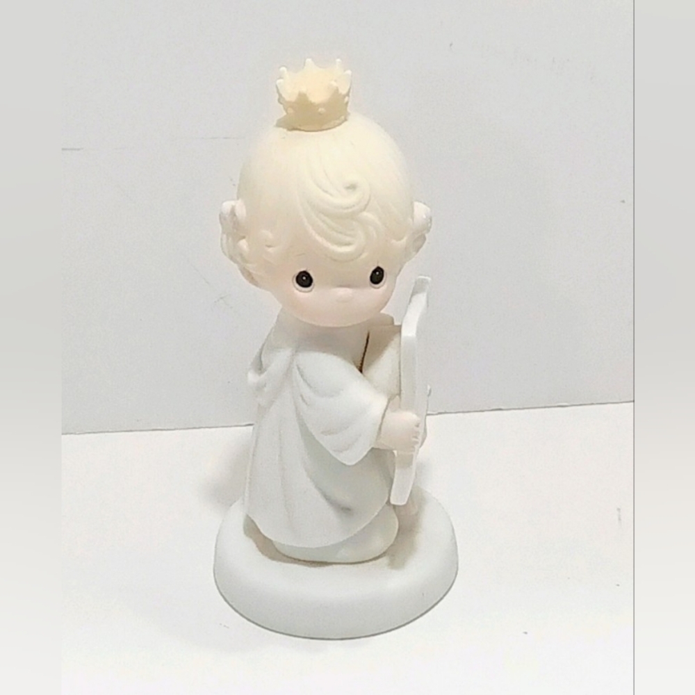 Precious Moments Girl Graduating Figurine 106208 Congratulations Princess 1986